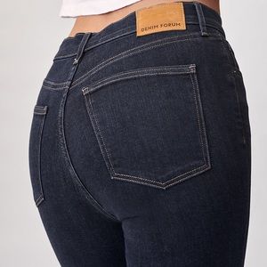 Denim Forum Lola skinny jeans